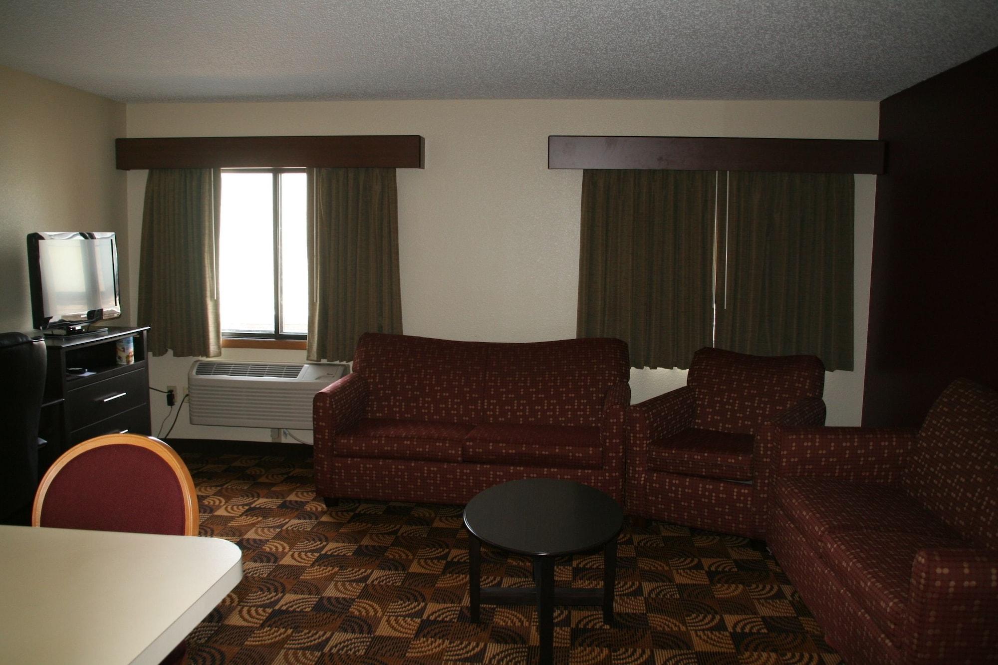 Americinn By Wyndham Elkhorn Near Lake Geneva Exterior photo