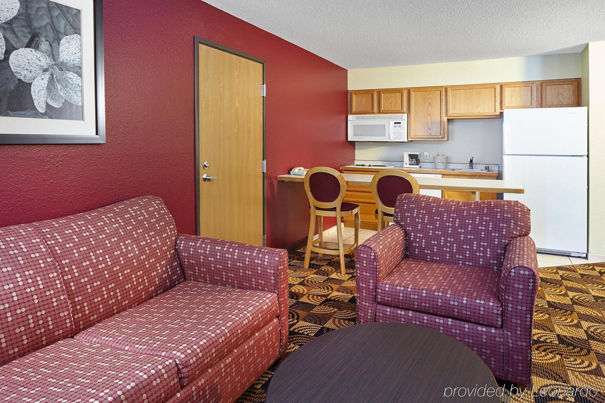 Americinn By Wyndham Elkhorn Near Lake Geneva Exterior photo